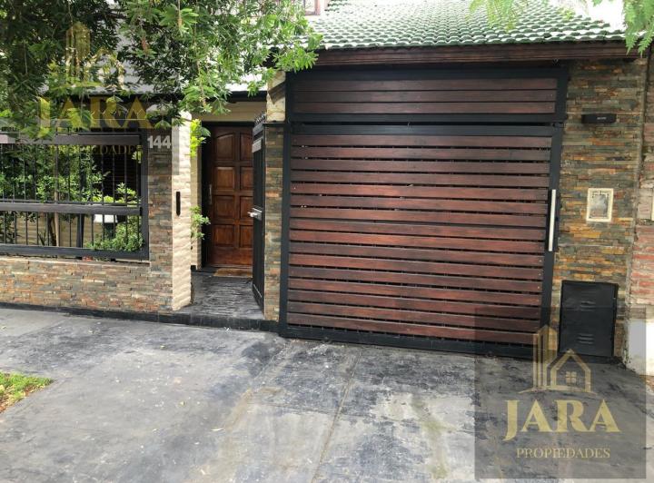 Casa · 120m² · 5 Ambientes · 1 Cochera