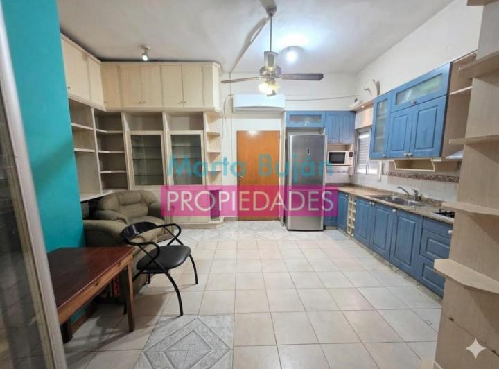Casa · 8m² · 6 Ambientes