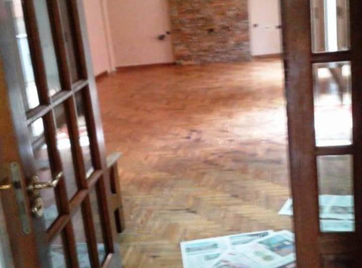 Casa · 165m² · 5 Ambientes · 1 Cochera