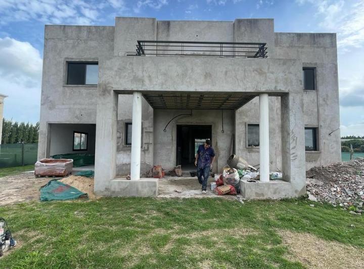 Casa · 500m² · 7 Ambientes