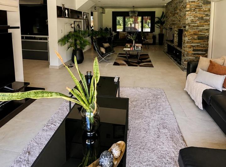 Casa · 1m² · 1 Ambiente · 1 Cochera