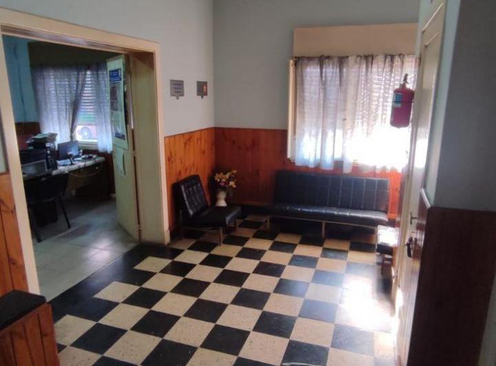 Casa · 175m² · 7 Ambientes · 2 Cocheras