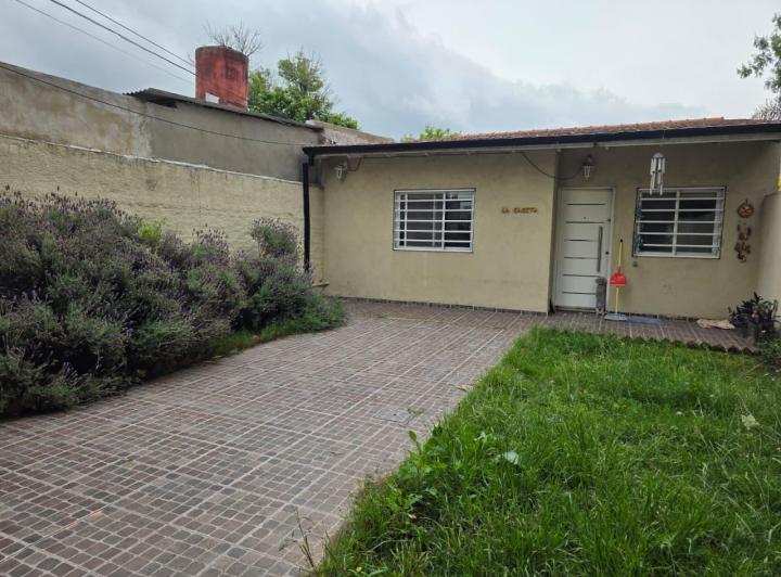 Casa · 256m² · 6 Ambientes