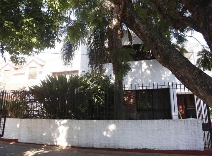 Casa · 438m² · 6 Ambientes