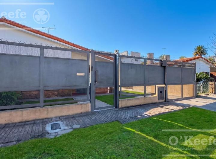 Casa · 185m² · 5 Ambientes · 3 Cocheras