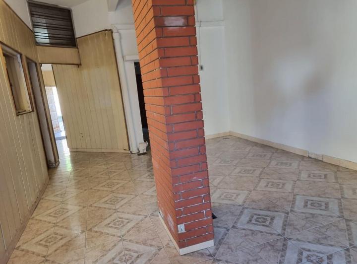 Casa · 150m² · 6 Ambientes · 1 Cochera