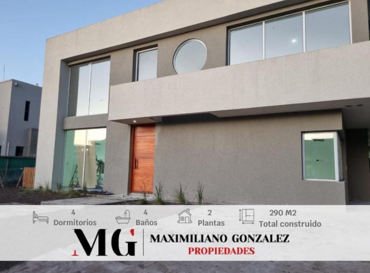 Casa · 350m² · 5 Ambientes