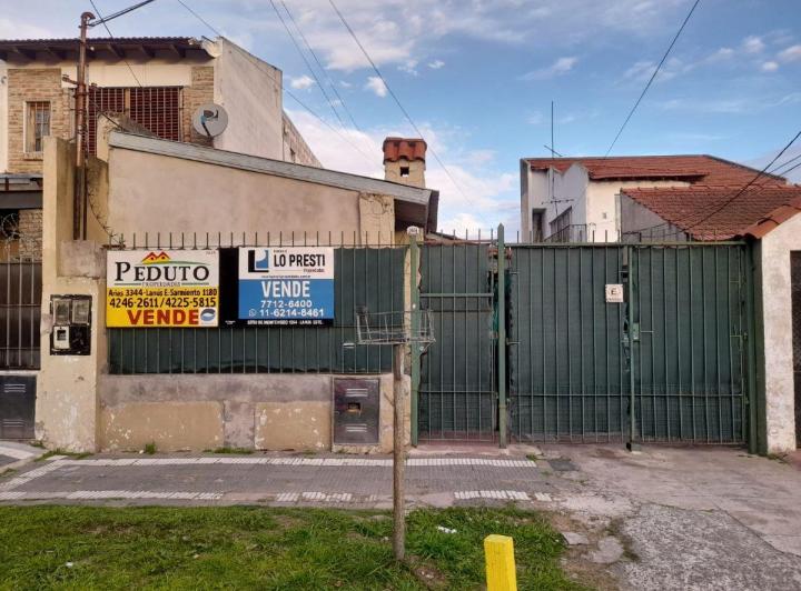 Casa · 150m² · 6 Ambientes · 3 Cocheras