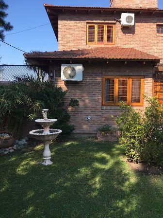 Casa · 225m² · 7 Ambientes · 5 Cocheras