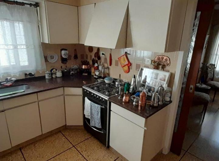 Casa · 342m² · 5 Ambientes · 2 Cocheras