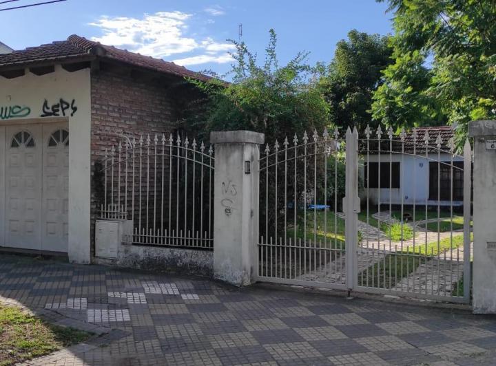 Casa · 125m² · 5 Ambientes · 1 Cochera