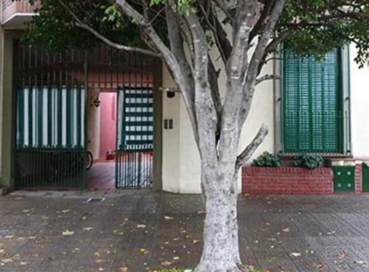 Casa · 354m² · 8 Ambientes · 3 Cocheras