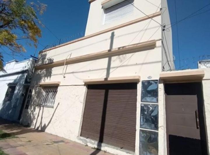 Casa · 300m² · 7 Ambientes