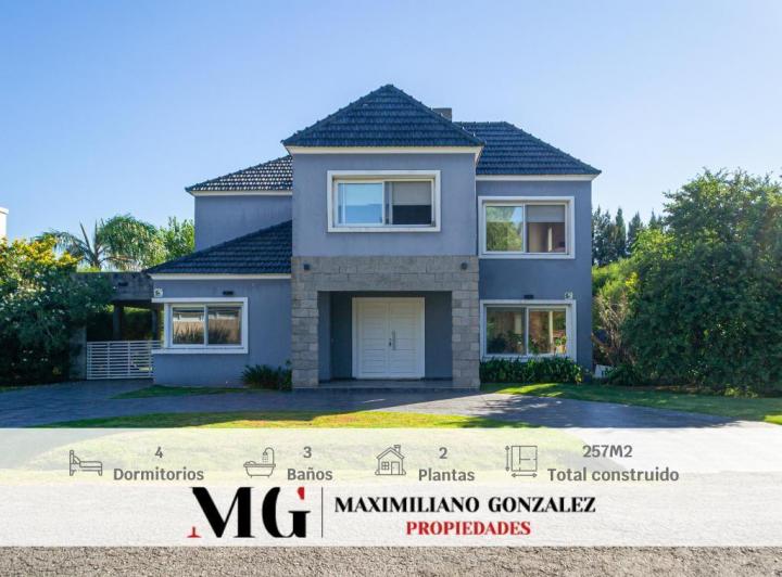 Casa · 840m² · 5 Ambientes · 2 Cocheras