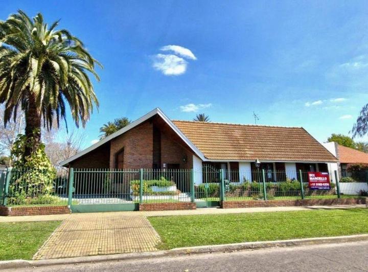 Casa · 1m² · 1 Ambiente · 1 Cochera