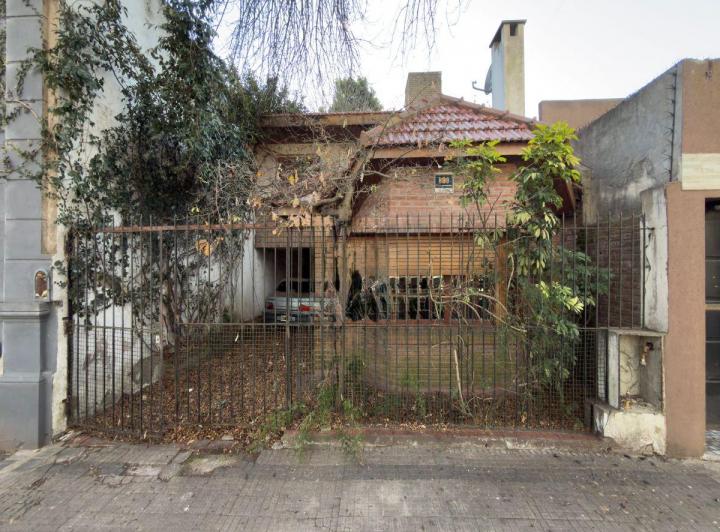 Casa · 199m² · 6 Ambientes · 2 Cocheras
