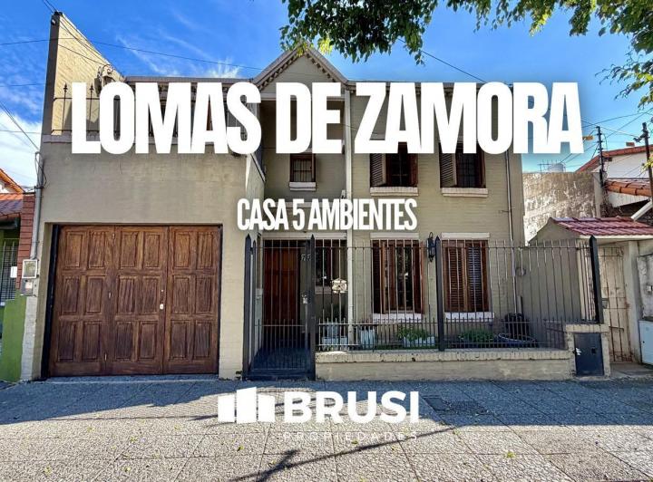 Casa · 208m² · 5 Ambientes · 1 Cochera