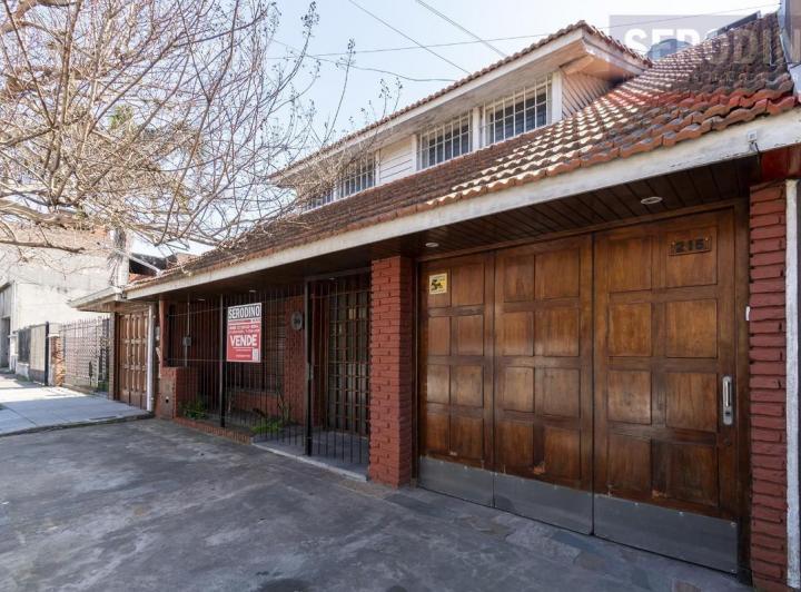Casa · 120m² · 5 Ambientes · 1 Cochera