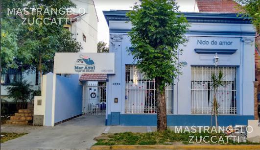 Casa · 380m² · 6 Ambientes · 2 Cocheras