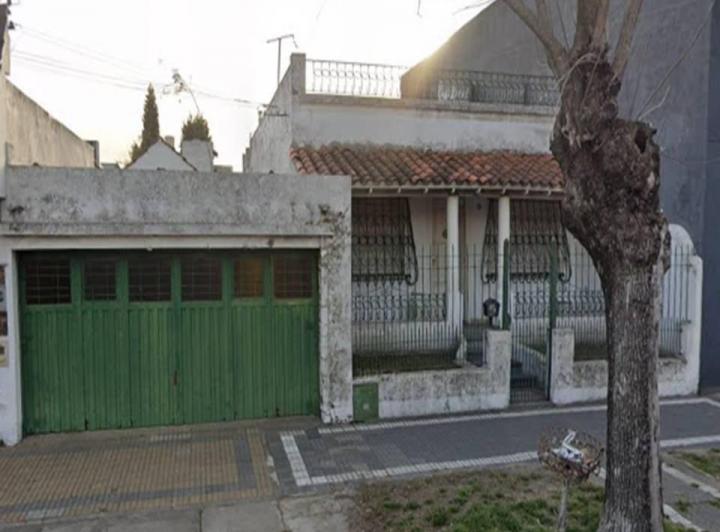 Casa · 260m² · 5 Ambientes