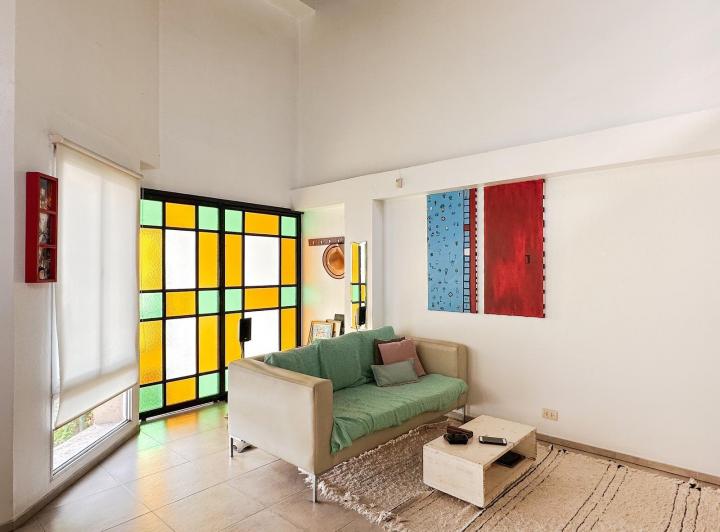 Casa · 214m² · 7 Ambientes · 1 Cochera