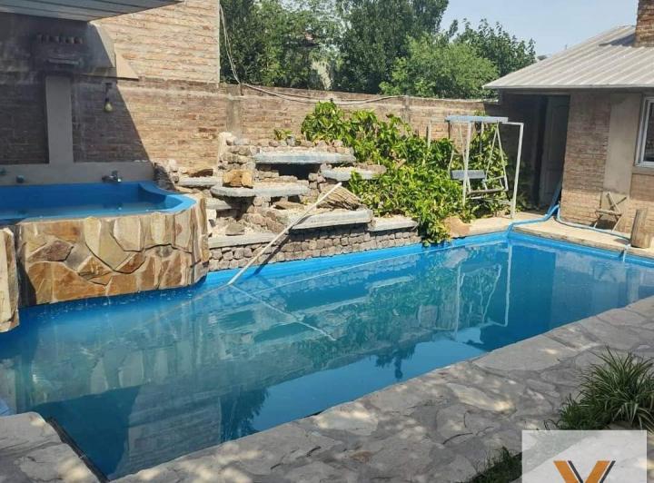 Casa · 310m² · 5 Ambientes