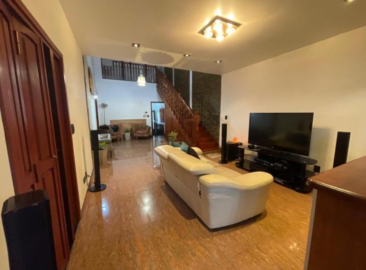 Casa · 197m² · 5 Ambientes