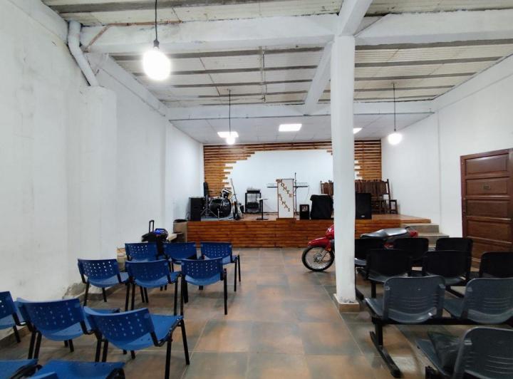 Casa · 365m² · 9 Ambientes · 3 Cocheras