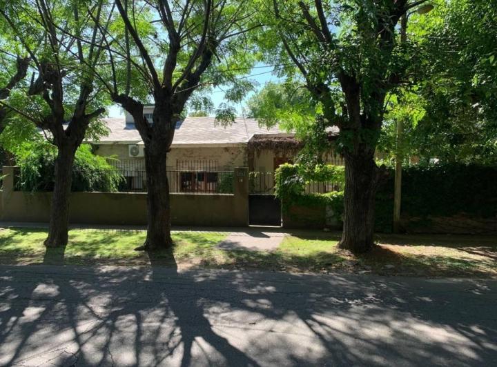 Casa · 286m² · 5 Ambientes