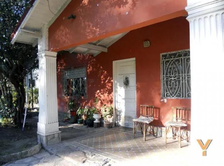 Casa · 90m² · 5 Ambientes