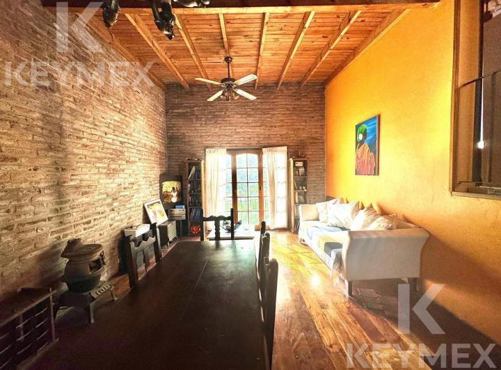 Casa · 326m² · 6 Ambientes