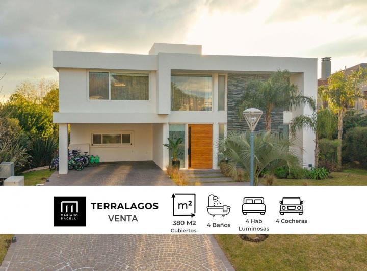Casa · 298m² · 7 Ambientes · 4 Cocheras