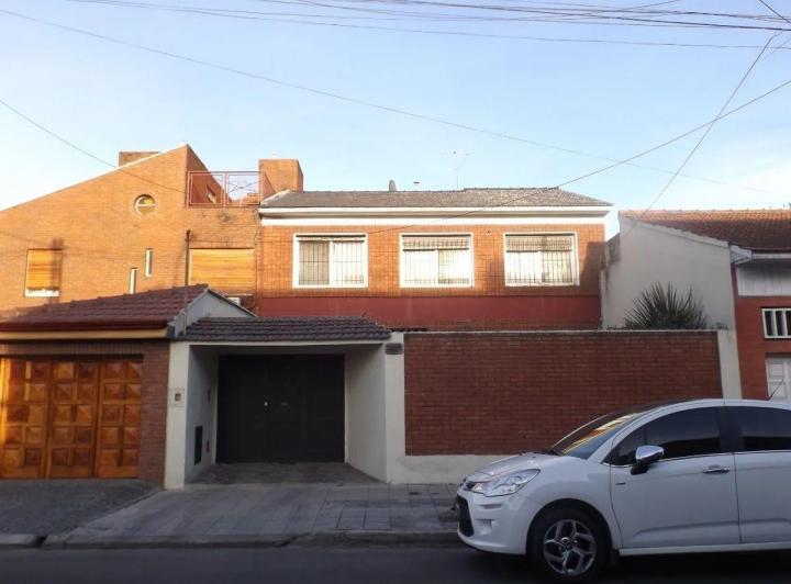 Casa · 110m² · 5 Ambientes