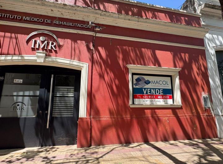 Casa · 300m² · 5 Ambientes