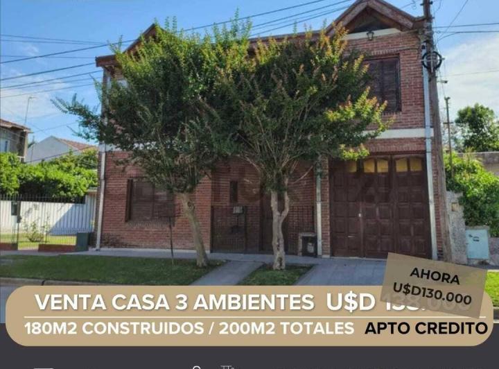 Casa · 180m² · 3 Ambientes · 2 Cocheras