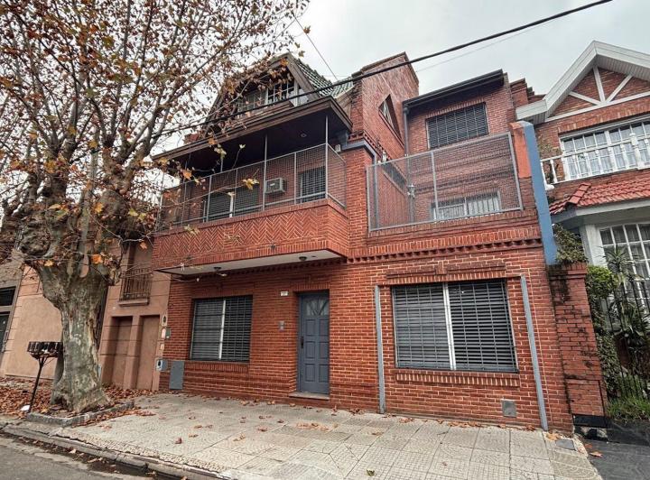 Casa · 170m² · 5 Ambientes