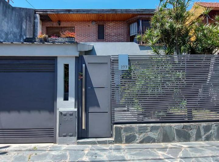 Casa · 184m² · 5 Ambientes · 1 Cochera