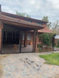 Casa · 700m² · 5 Ambientes