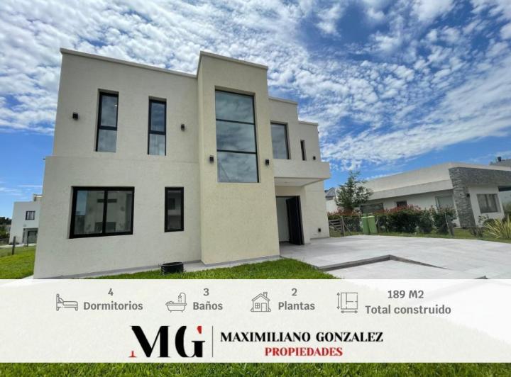 Casa · 189m² · 5 Ambientes · 2 Cocheras