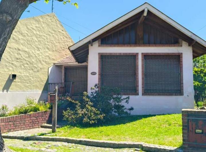 Casa · 289m² · 5 Ambientes · 1 Cochera