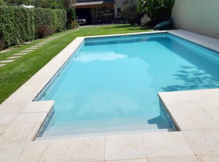 Casa · 280m² · 6 Ambientes · 2 Cocheras
