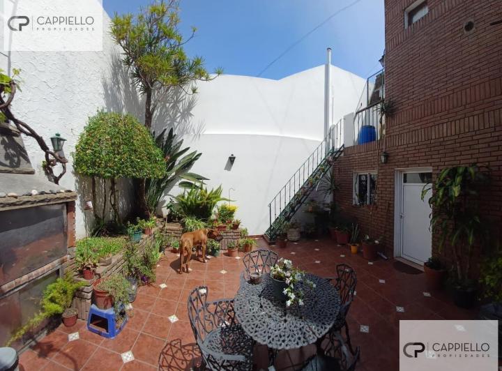 Casa · 160m² · 6 Ambientes · 1 Cochera