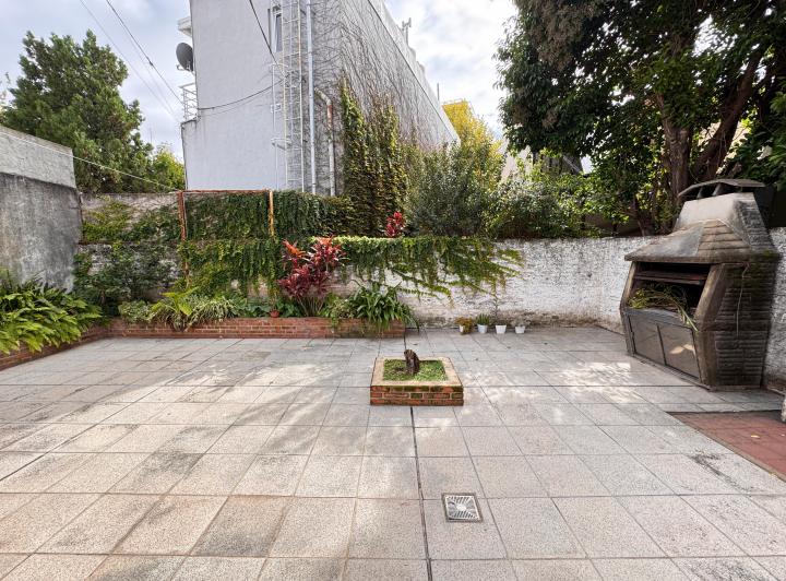 Casa · 106m² · 5 Ambientes · 1 Cochera