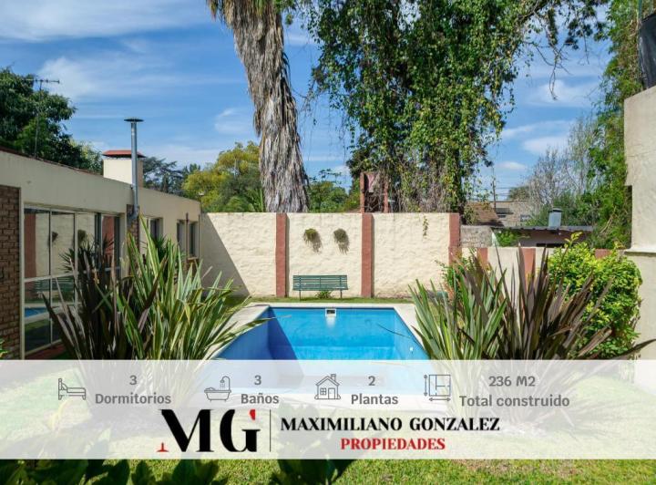 Casa · 230m² · 6 Ambientes · 3 Cocheras