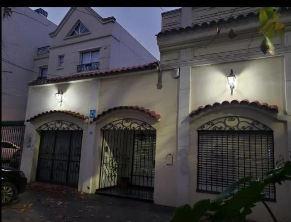 Casa · 120m² · 6 Ambientes · 2 Cocheras