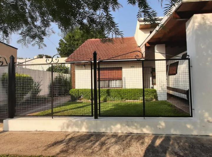Casa · 110m² · 5 Ambientes · 1 Cochera