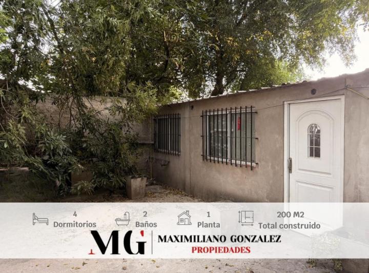 Casa · 200m² · 5 Ambientes · 1 Cochera