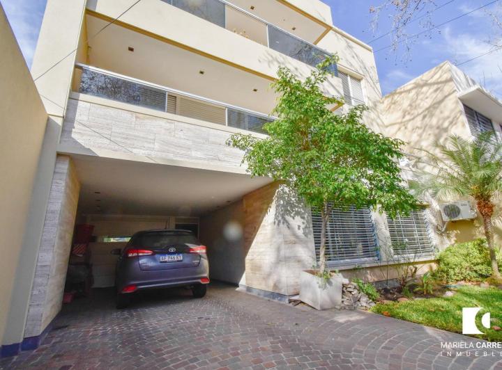 Casa · 646m² · 9 Ambientes
