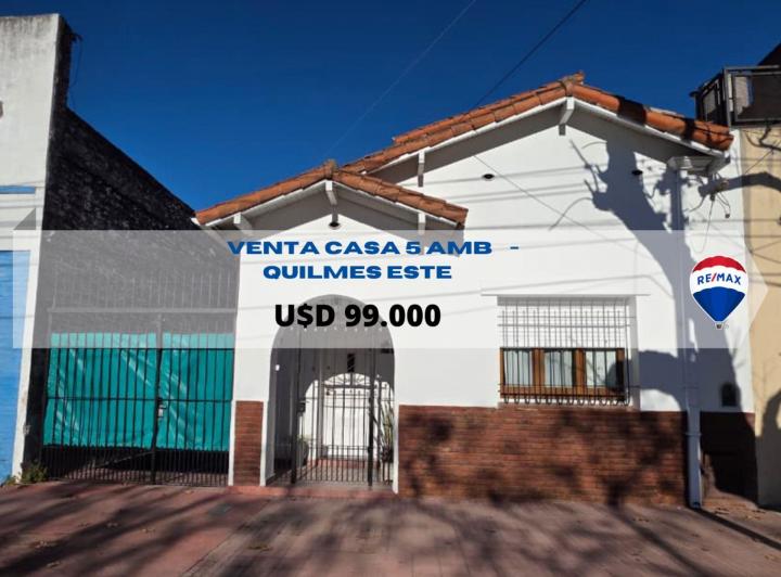 Casa · 180m² · 5 Ambientes · 2 Cocheras