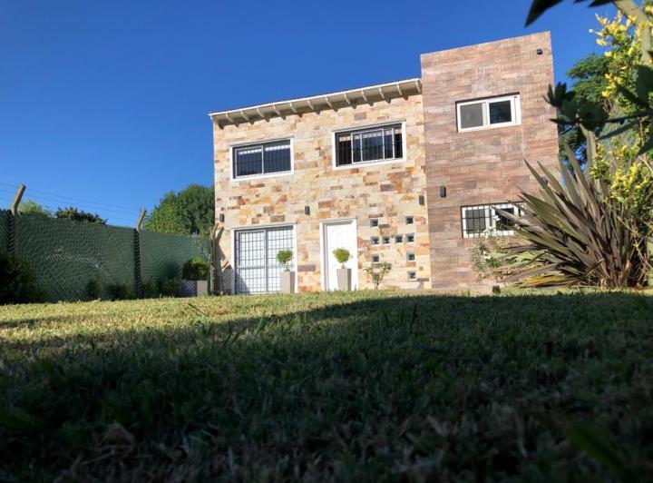 Casa · 156m² · 5 Ambientes